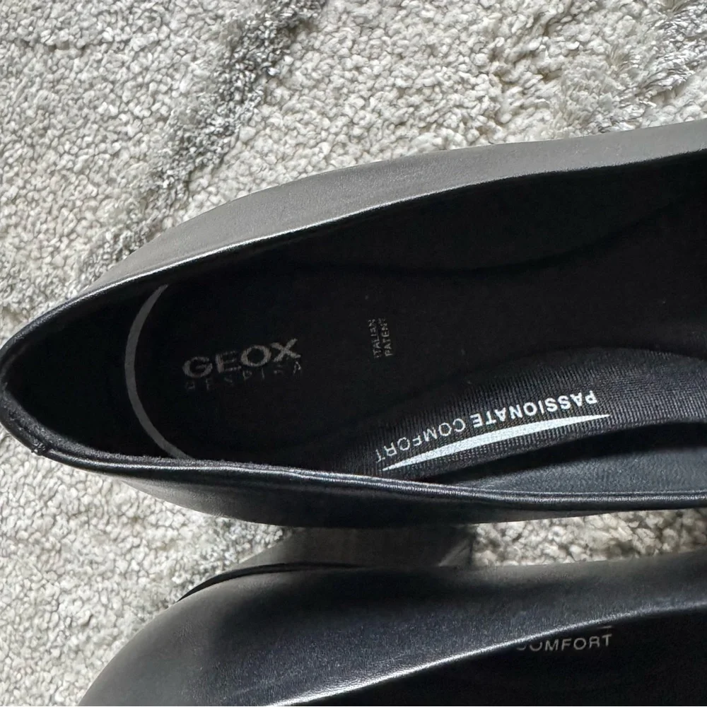 Geox Respira black leather Eleana black high heel pumps classy comfort 42 / 11